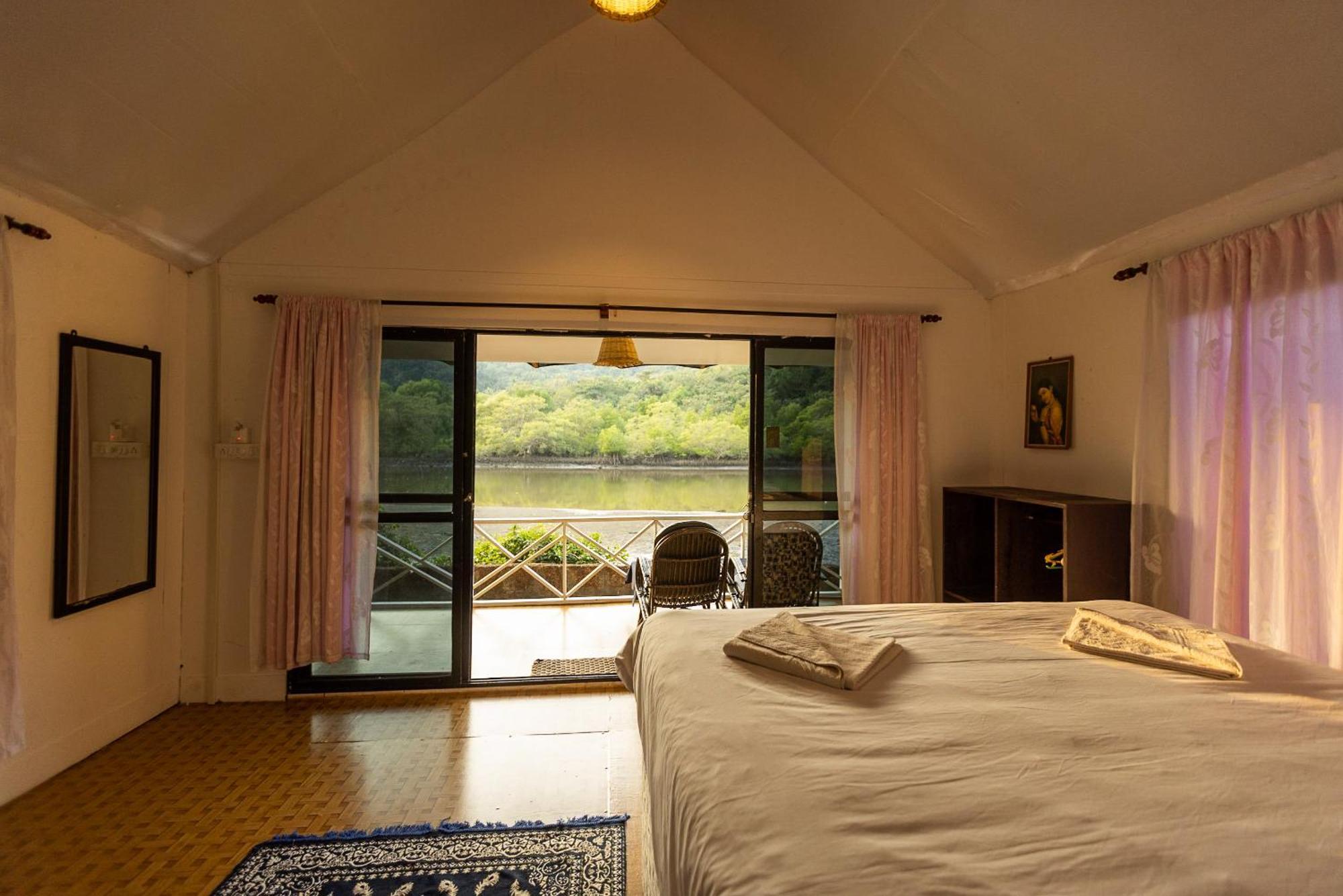 Feather Touch Hotels And Resorts بالوليم المظهر الخارجي الصورة