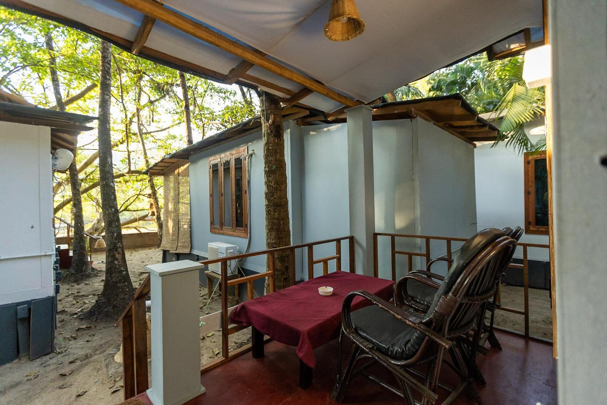 Feather Touch Hotels And Resorts بالوليم المظهر الخارجي الصورة