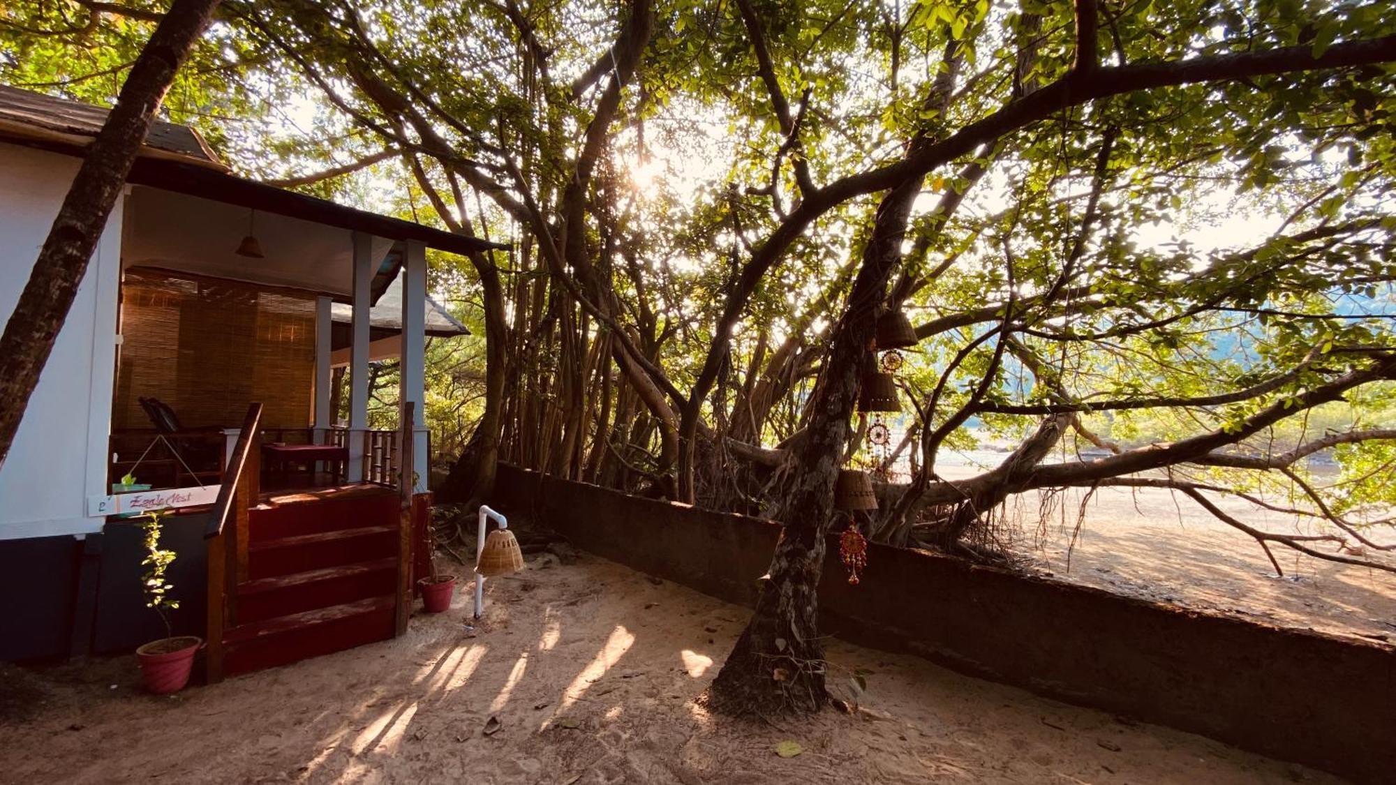 Feather Touch Hotels And Resorts بالوليم المظهر الخارجي الصورة