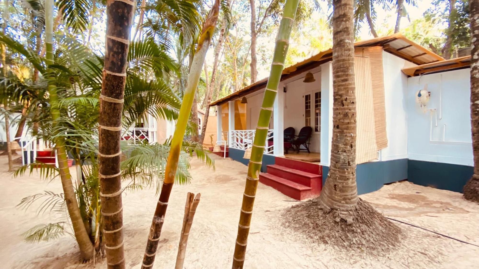 Feather Touch Hotels And Resorts بالوليم المظهر الخارجي الصورة